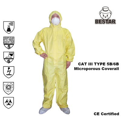 Tipo traje protector químico del gato III de las batas médicas disponibles de 5B/6B para el hospital